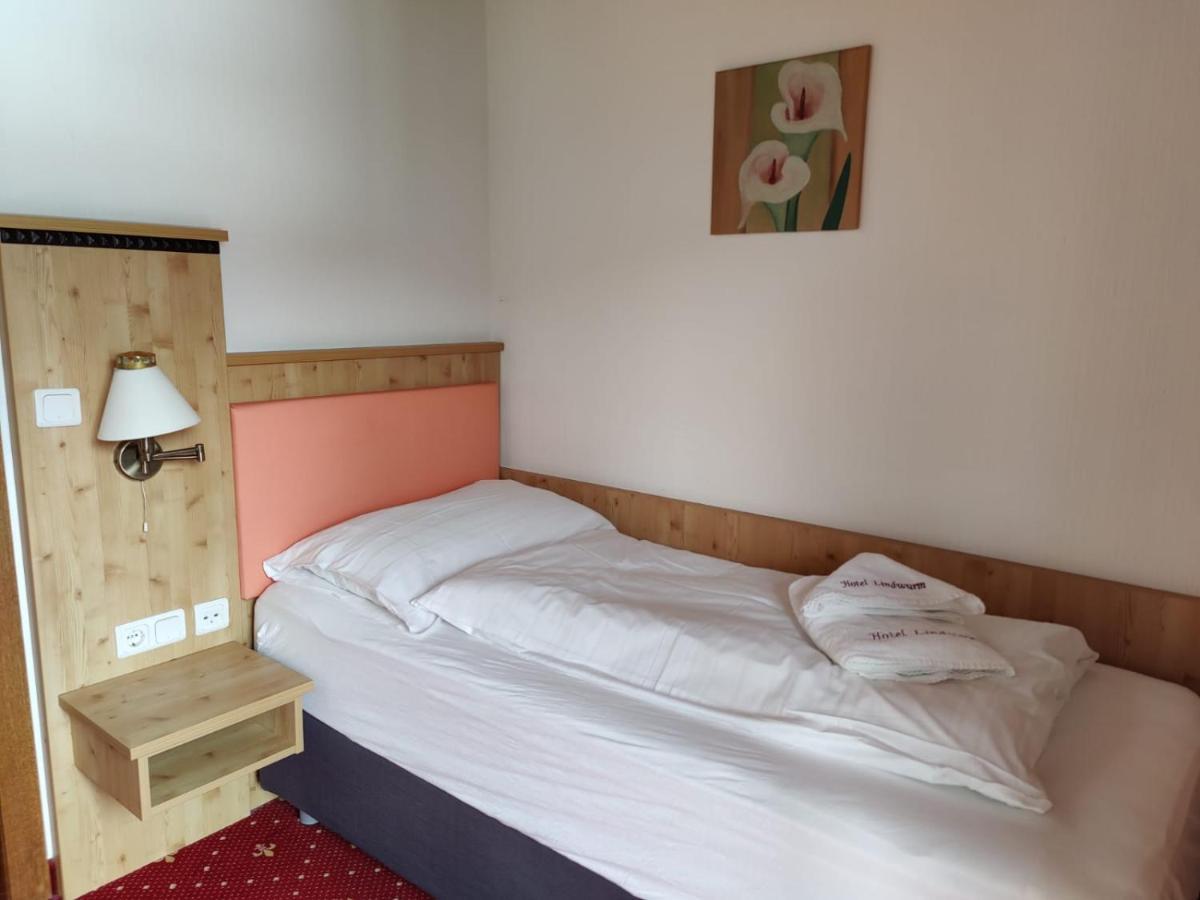 Hotel Lindwurm Bad Goisern Buitenkant foto