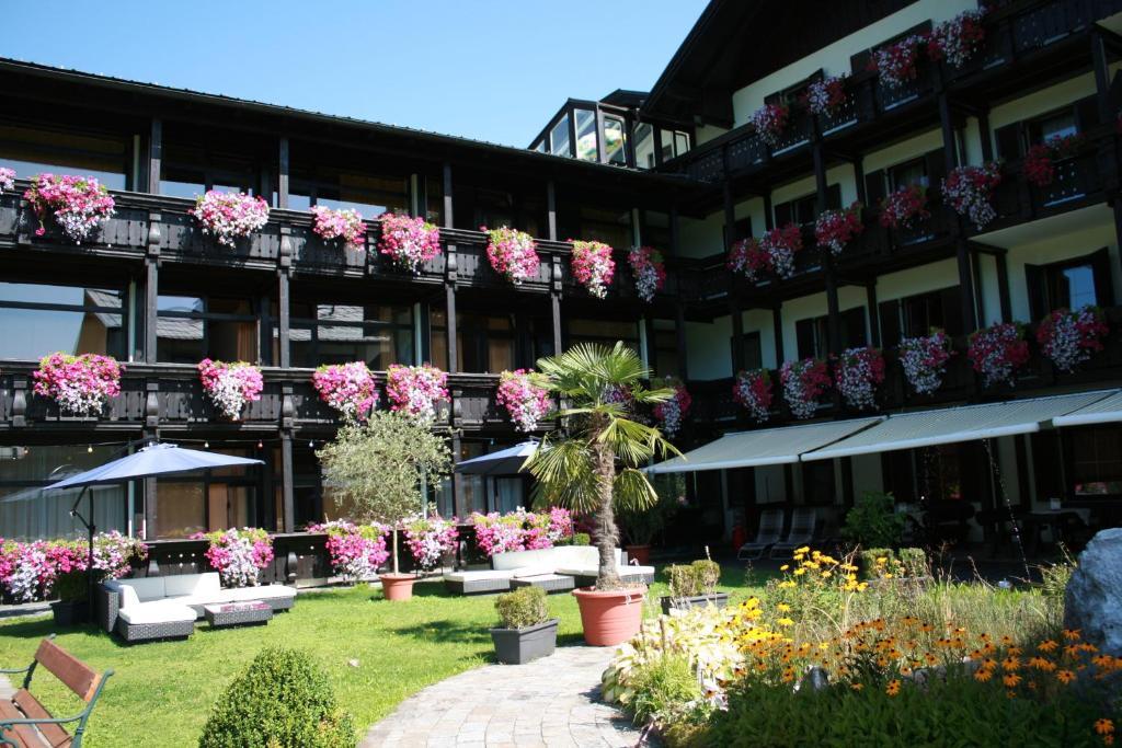 Hotel Lindwurm Bad Goisern Kamer foto