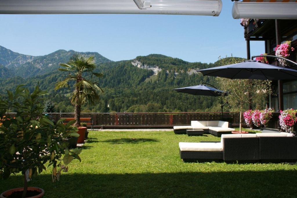 Hotel Lindwurm Bad Goisern Buitenkant foto