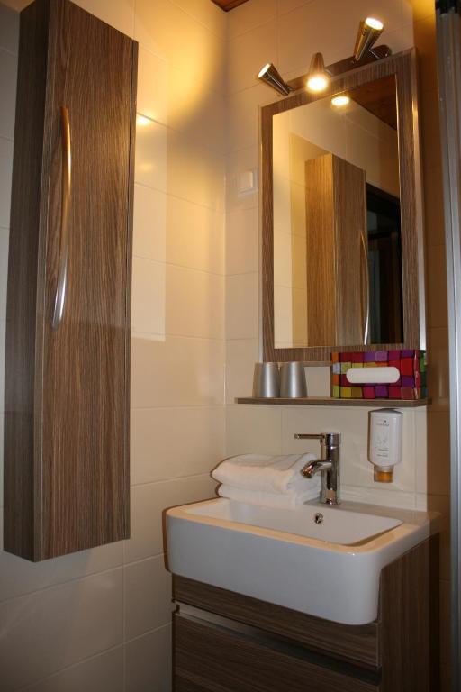 Hotel Lindwurm Bad Goisern Kamer foto