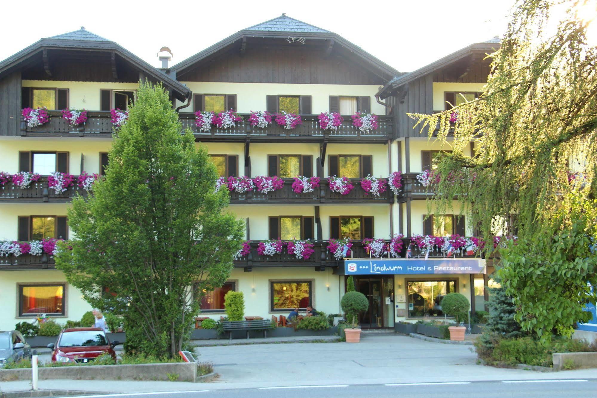 Hotel Lindwurm Bad Goisern Buitenkant foto